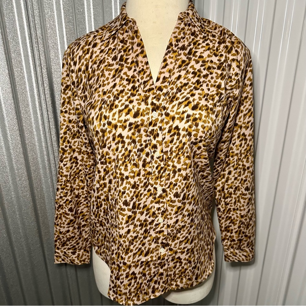 Ann Taylor Animal Print Blouse size M